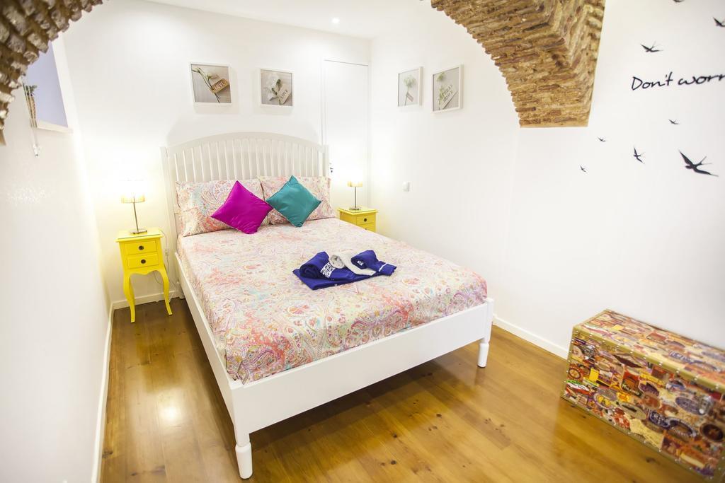 Typical Bairro Alto Apartment Lisboa Exteriér fotografie