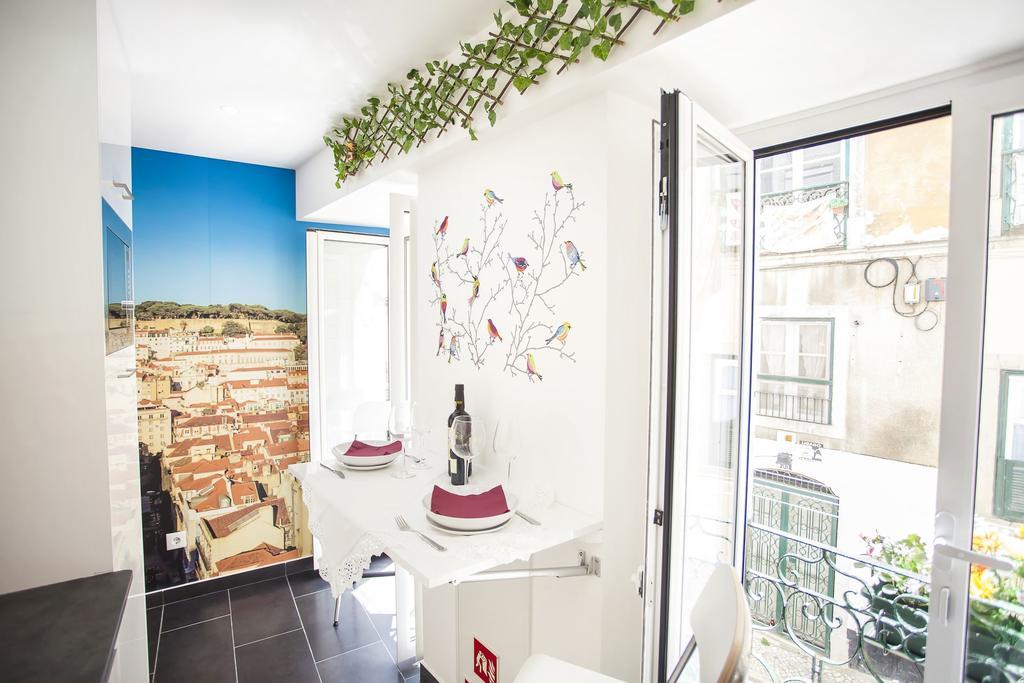 Typical Bairro Alto Apartment Lisboa Exteriér fotografie